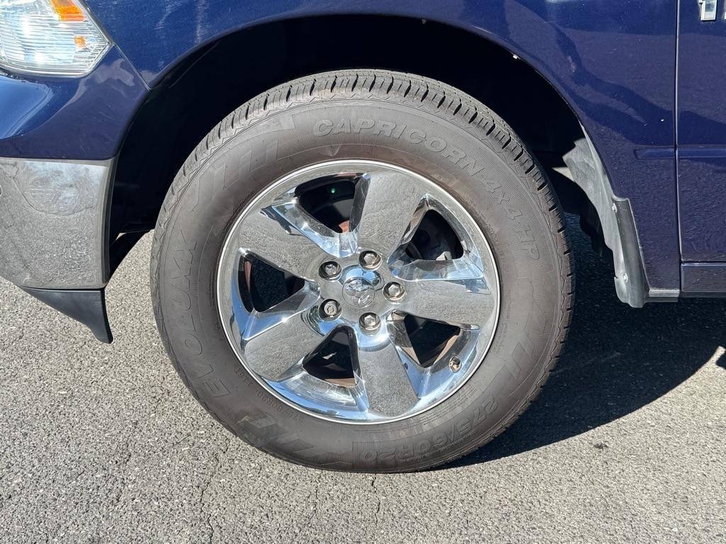 RAM 1500 SLT Crew Cab SWB 4WD 2016