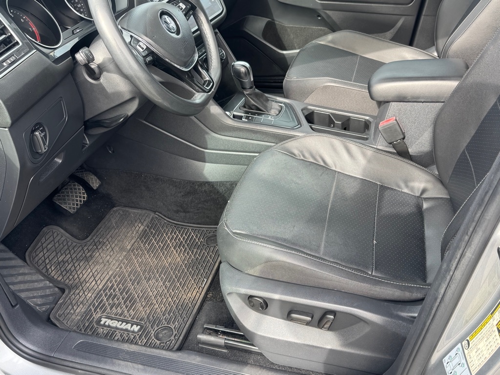 Volkswagen Tiguan SE 2020 Volkswagen Tiguan SE 2020