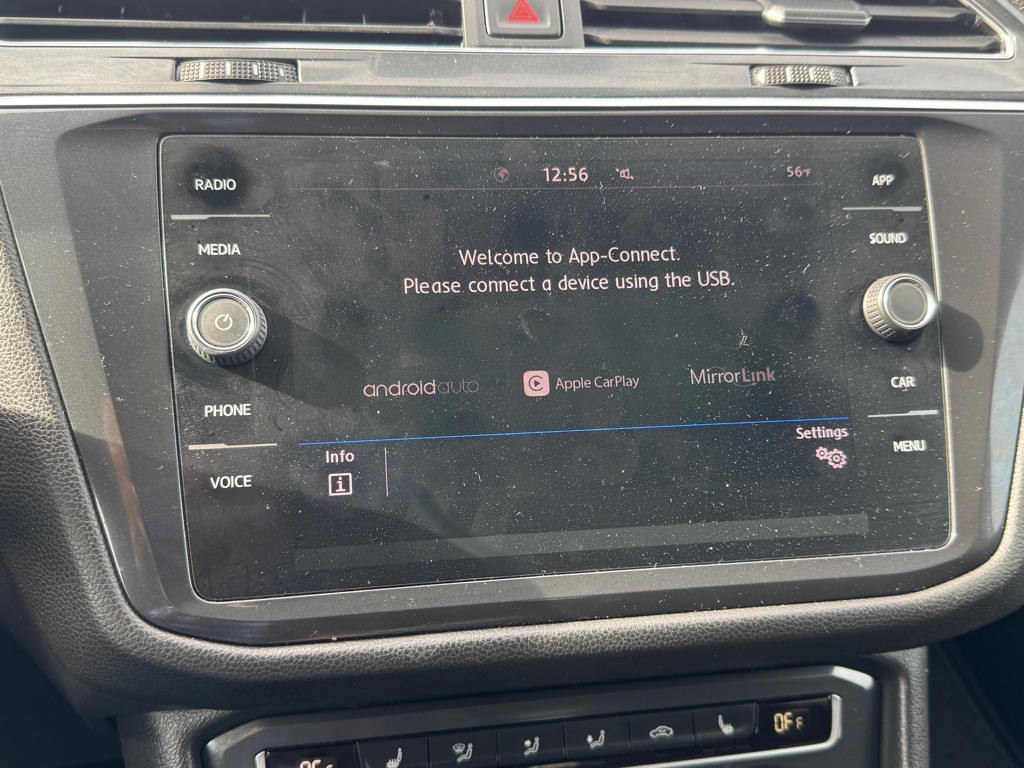 Volkswagen Tiguan SE 2020 Volkswagen Tiguan SE 2020