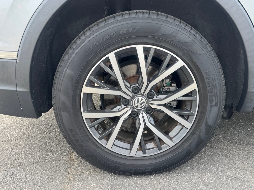 Volkswagen Tiguan SE 2020 Volkswagen Tiguan SE 2020