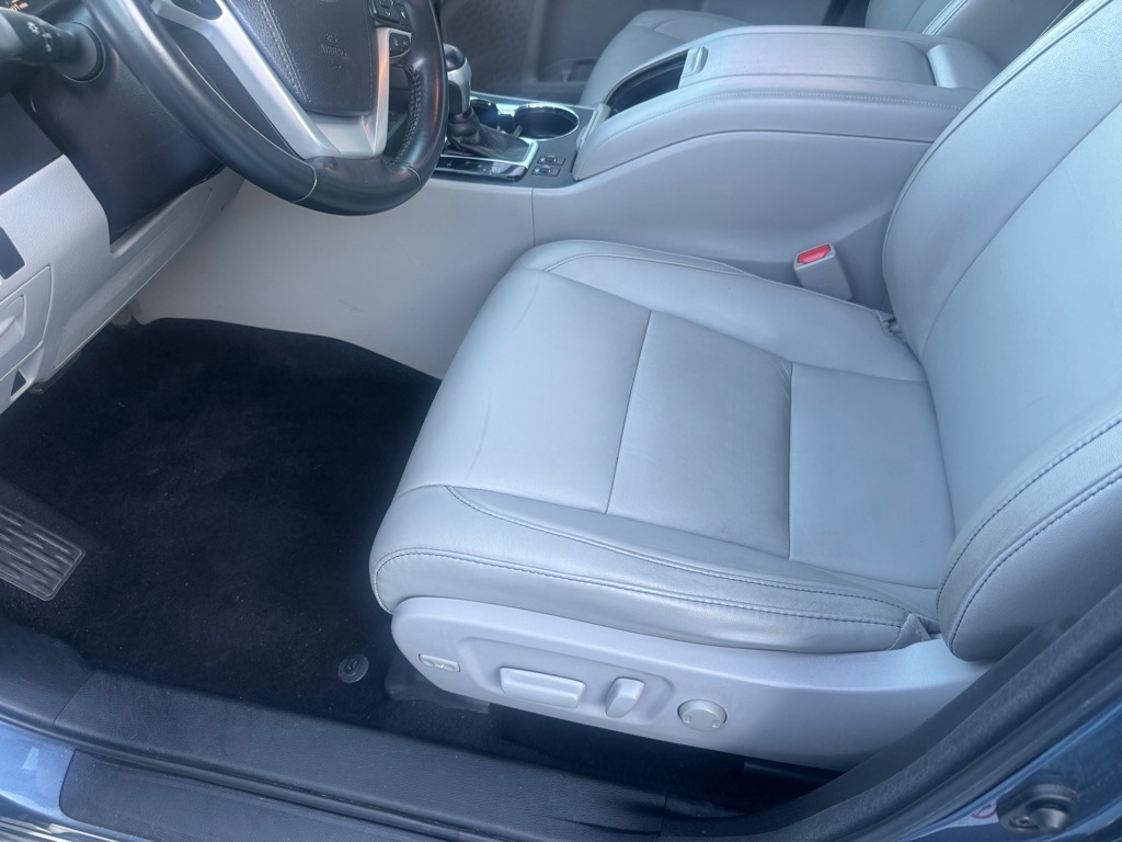 Toyota Highlander SE AWD V6 2018 Toyota Highlander SE AWD V6 2018