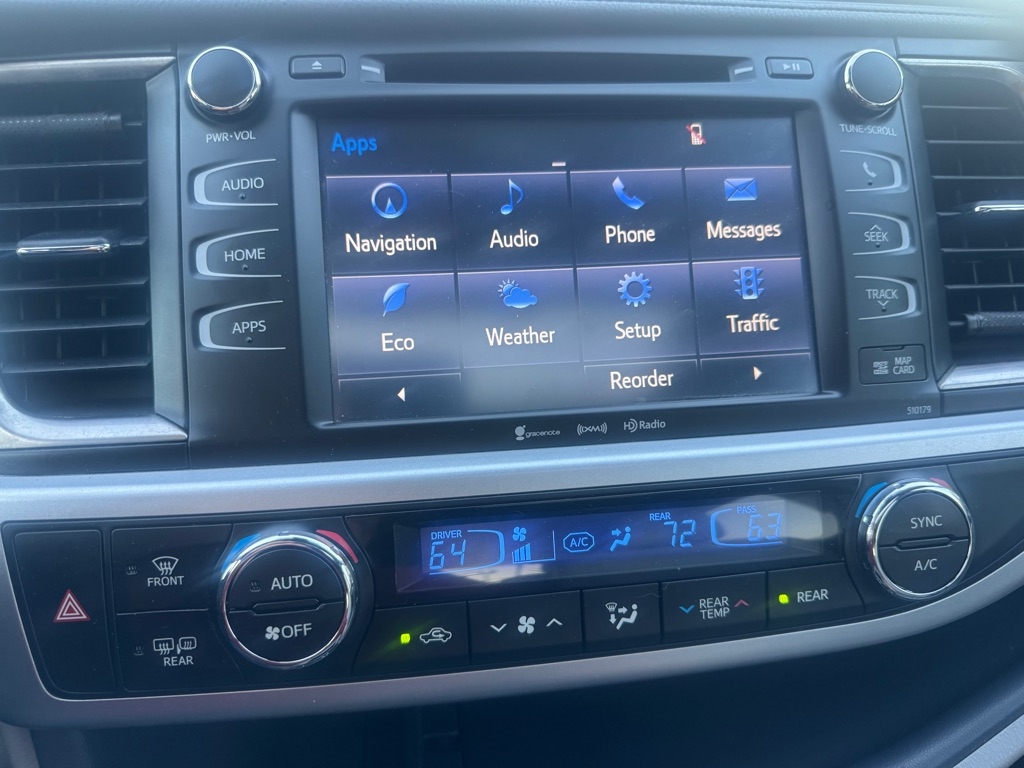 Toyota Highlander SE AWD V6 2018 Toyota Highlander SE AWD V6 2018