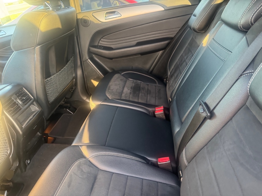 Toyota Highlander SE AWD V6 2018 Toyota Highlander SE AWD V6 2018