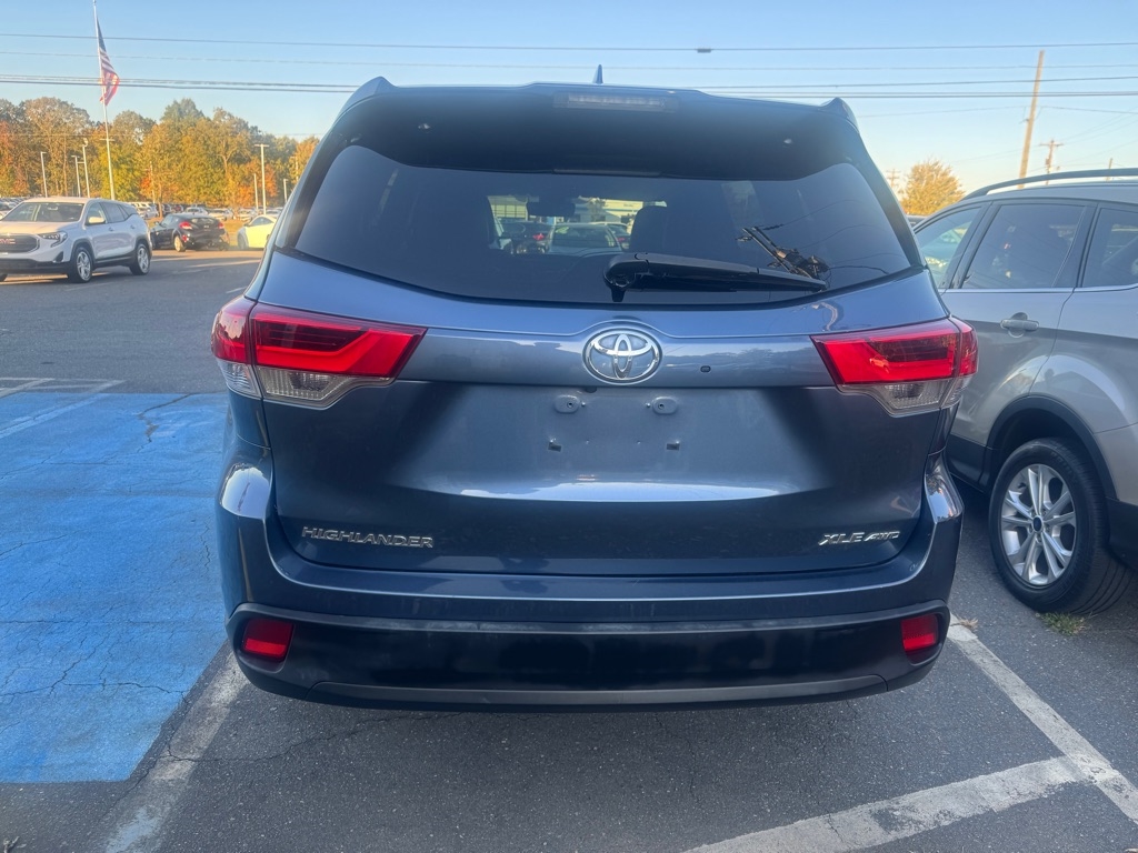 Toyota Highlander SE AWD V6 2018