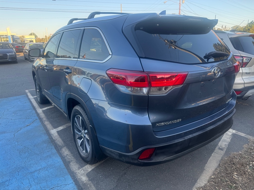 Toyota Highlander SE AWD V6 2018