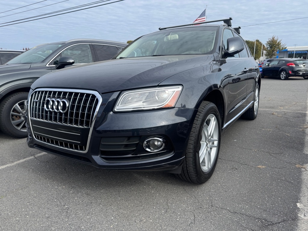 Audi Q5 2.0T Premium Plus quattro 2017 Audi Q5 2.0T Premium Plus quattro 2017