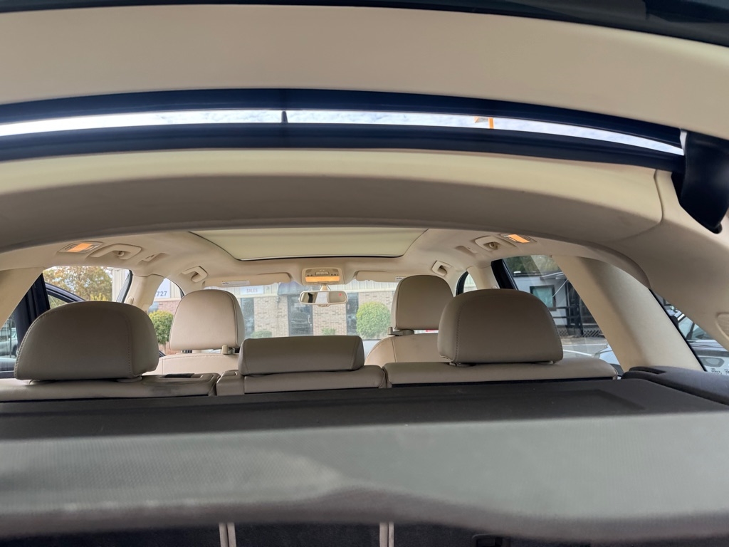 Audi Q5 2.0T Premium Plus quattro 2017 Audi Q5 2.0T Premium Plus quattro 2017