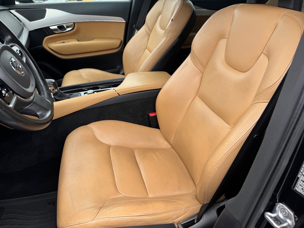 Volvo XC90 T6 Momentum AWD 2017