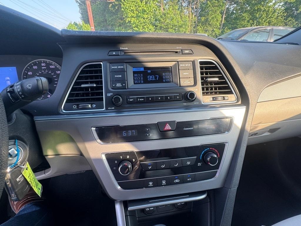 Hyundai Sonata SE 2015