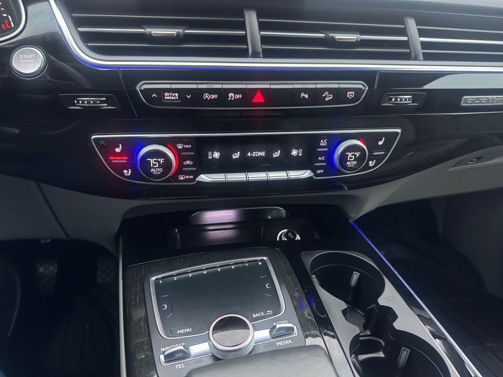 Audi Q7 3.0T Prestige quattro 2018 Audi Q7 3.0T Prestige quattro 2018