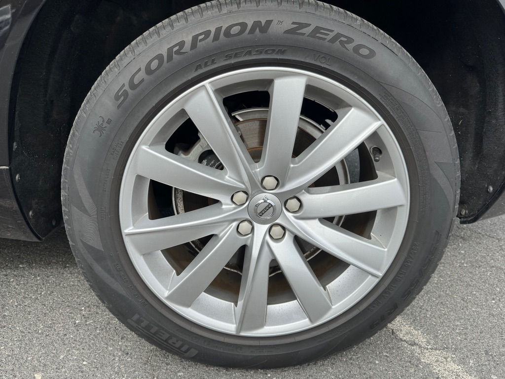 Volvo XC90 T6 Momentum AWD 2016