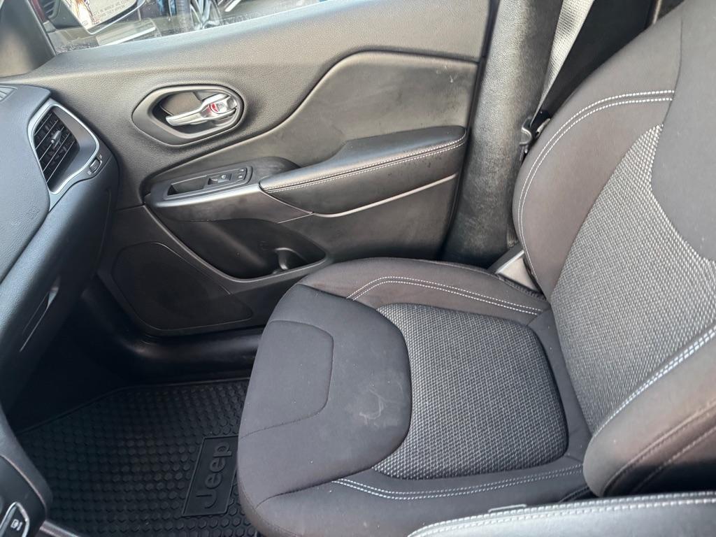 Jeep Cherokee Latitude 4WD 2020