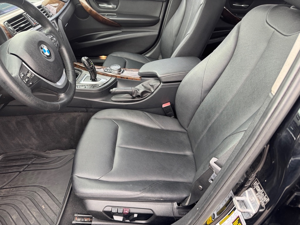 BMW 3-Series 328i xDrive Sedan 2014