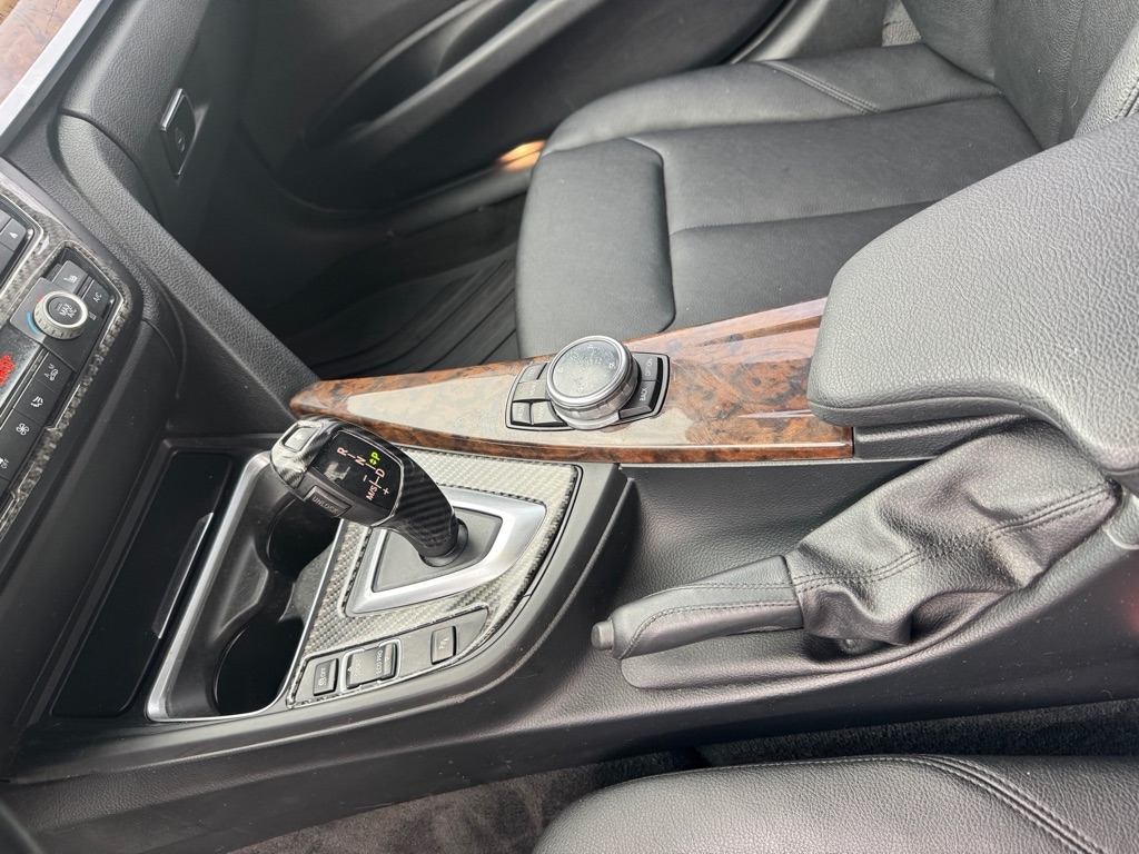 BMW 3-Series 328i xDrive Sedan 2014