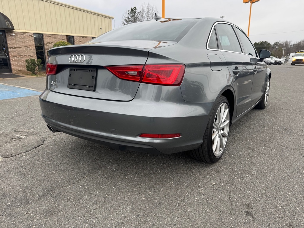 Audi A3 1.8T Premium FWD S tronic 2015