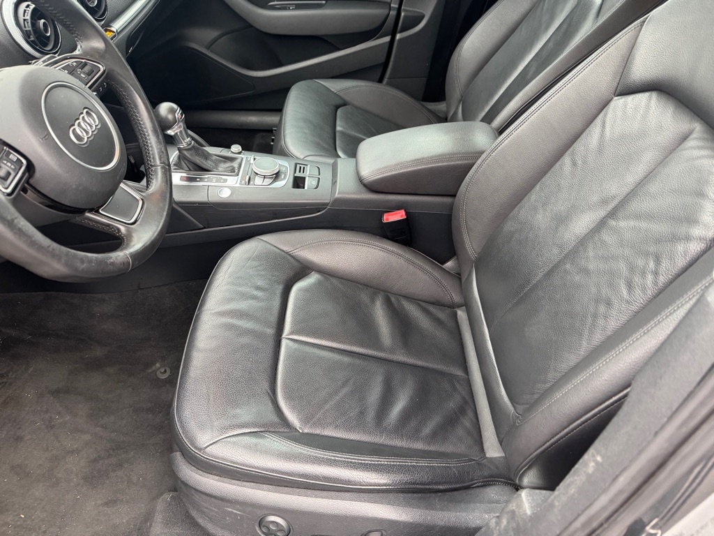 Audi A3 1.8T Premium FWD S tronic 2015