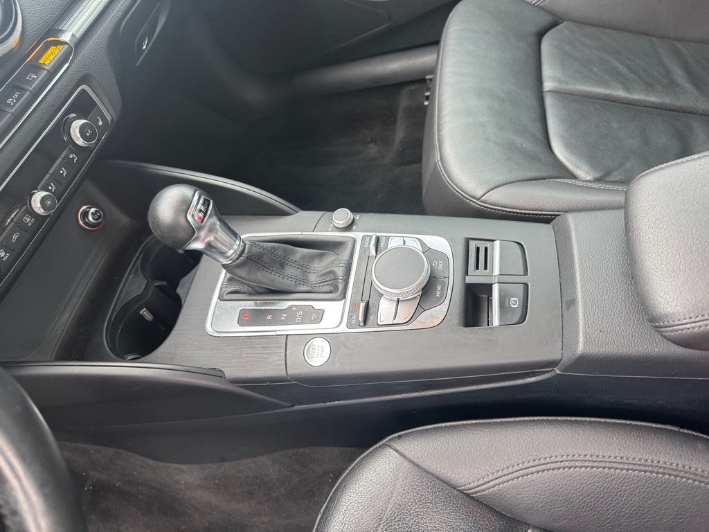 Audi A3 1.8T Premium FWD S tronic 2015