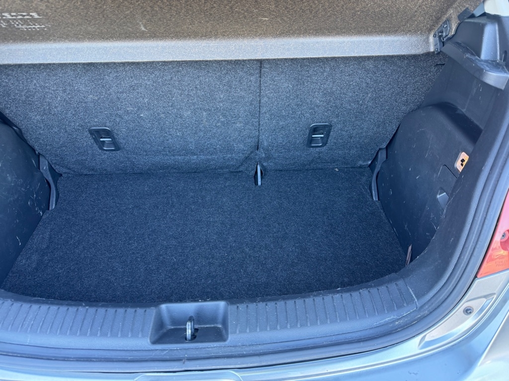 Mazda MAZDA2 Sport 2012