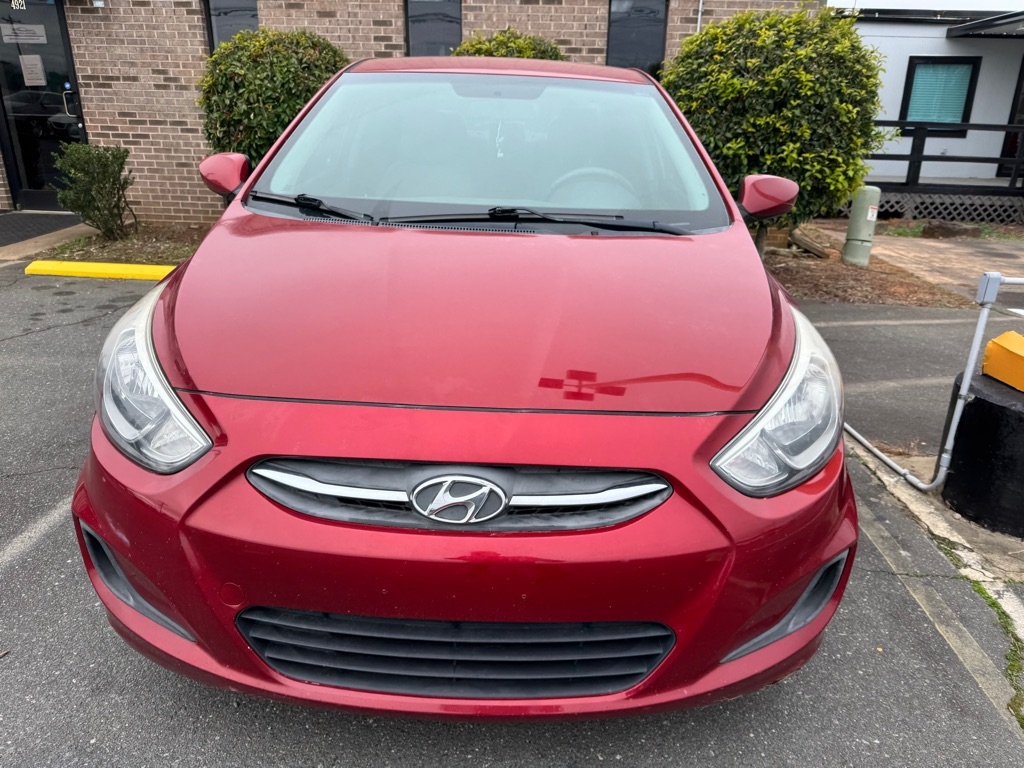 Hyundai Accent SE 4-Door 6A 2017