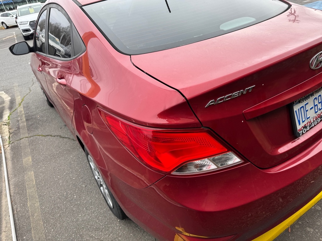 Hyundai Accent SE 4-Door 6A 2017