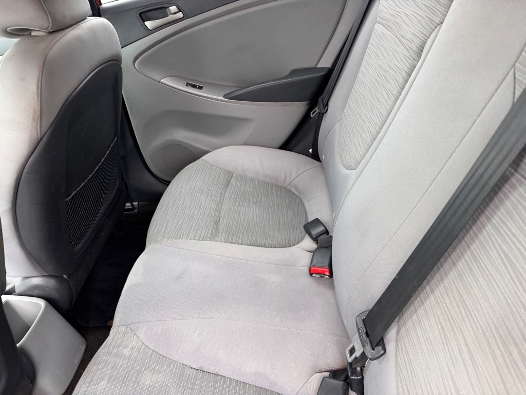 Hyundai Accent SE 4-Door 6A 2017