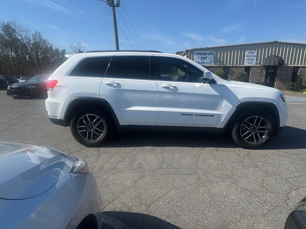 Jeep Grand Cherokee Laredo 2WD 2019