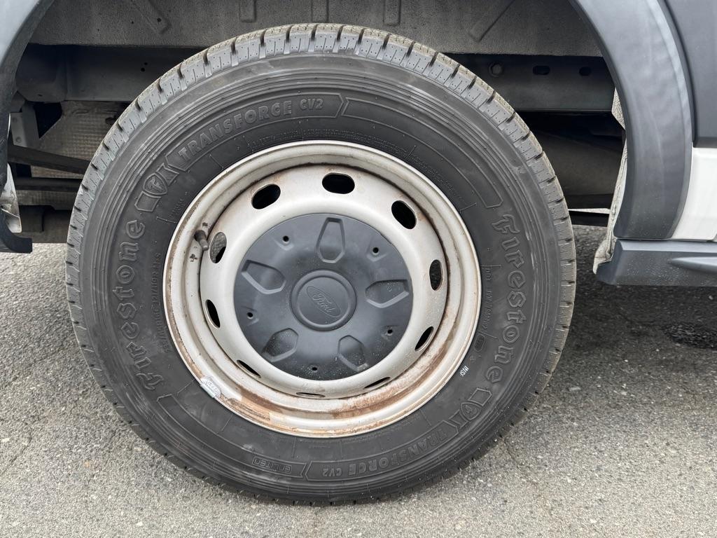 Ford Transit 150 Van Low Roof 60/40 Pass. 130-in. WB 2016