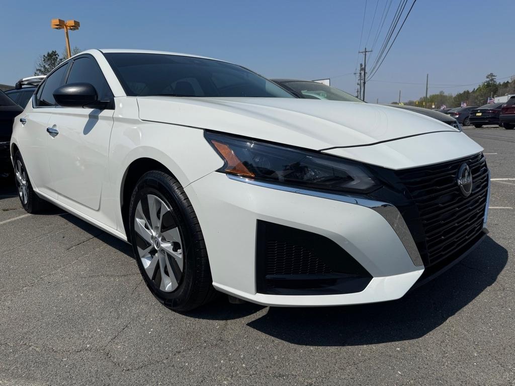 Nissan Altima 2.5 S 2025