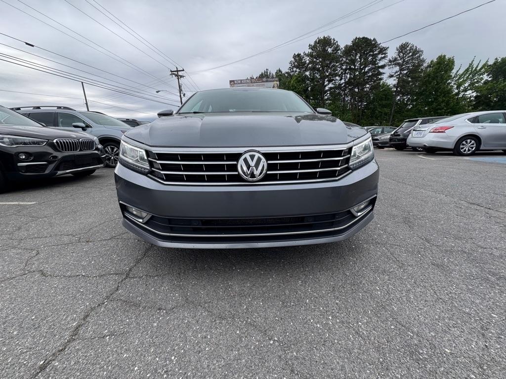 Volkswagen Passat SE 2018