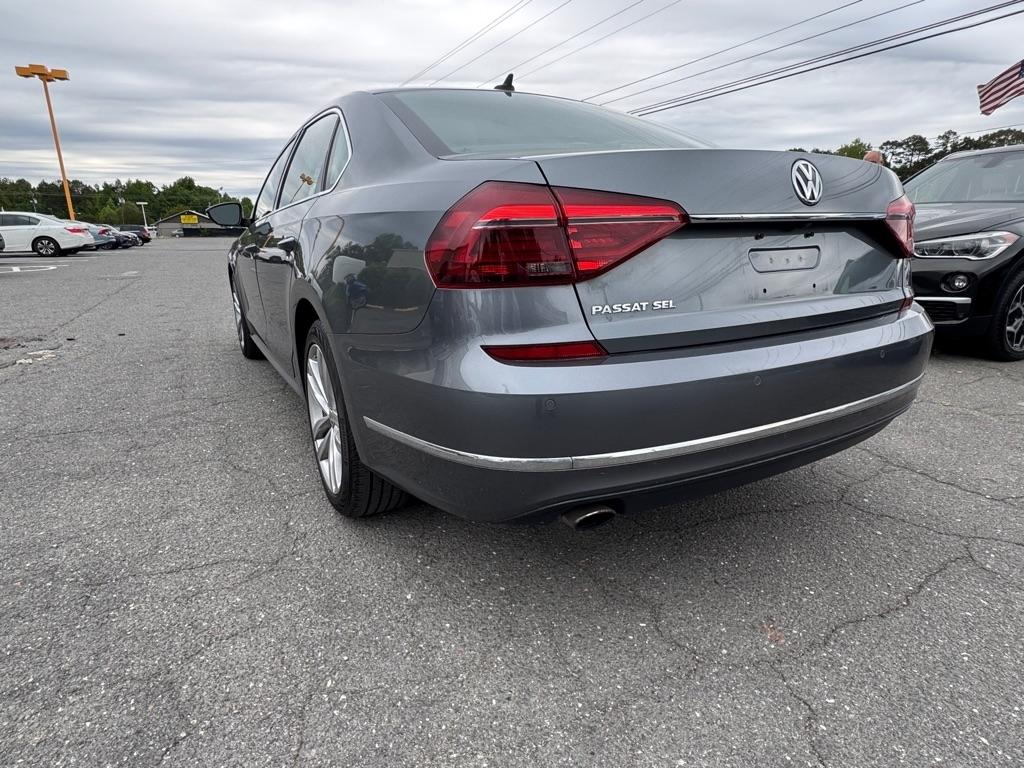 Volkswagen Passat SE 2018