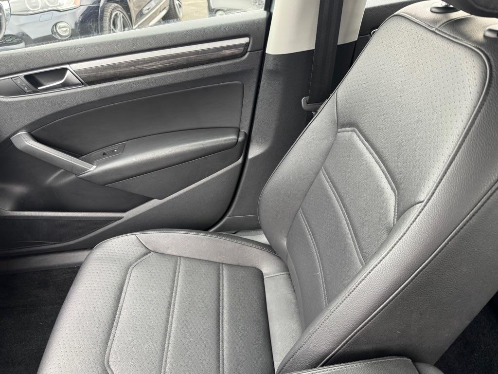 Volkswagen Passat SE 2018