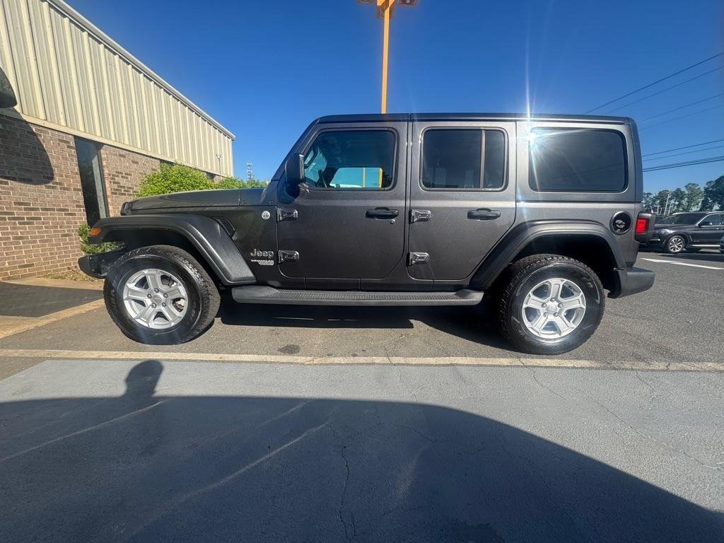 Jeep Wrangler Unlimited Sport 2019