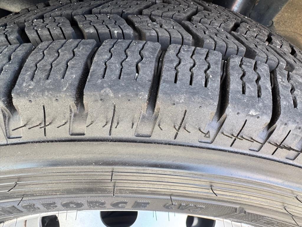 Ford Transit 150 Van Low Roof w/Sliding Pass. 130-in. WB 2020