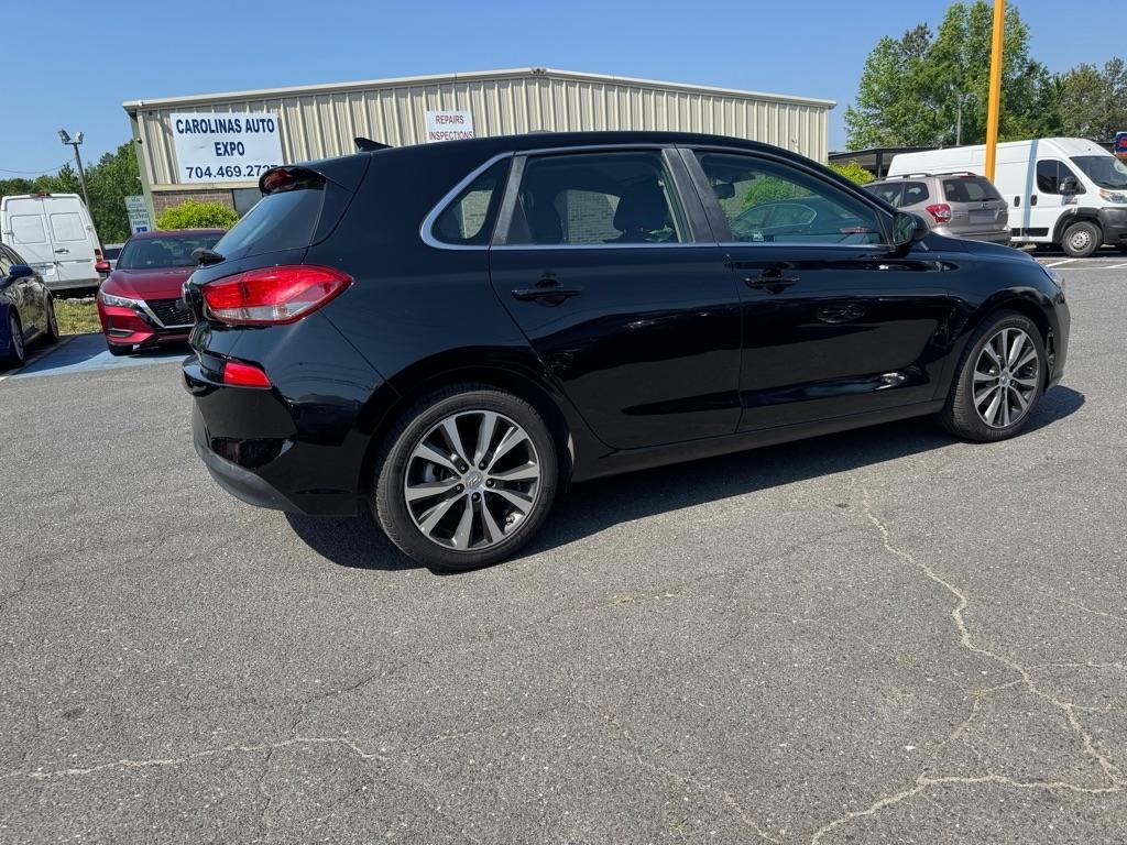 Hyundai Elantra GT  2018