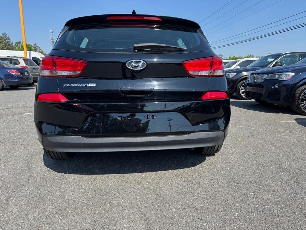 Hyundai Elantra GT  2018