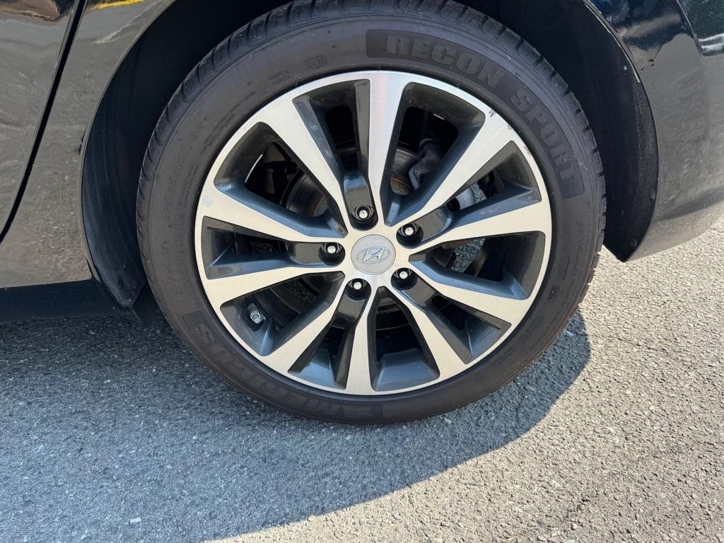 Hyundai Elantra GT  2018