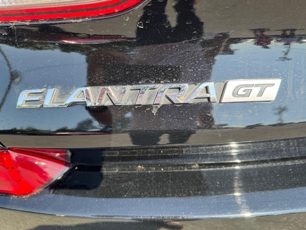 Hyundai Elantra GT  2018