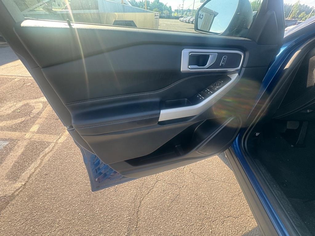 Ford Explorer XLT 2022