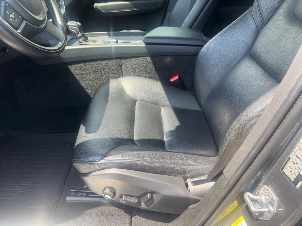 Volvo XC60  2018
