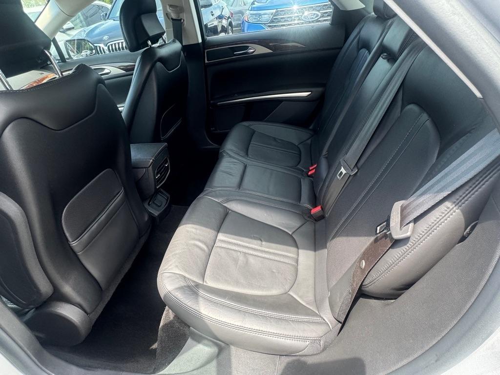 Lincoln MKZ  2013