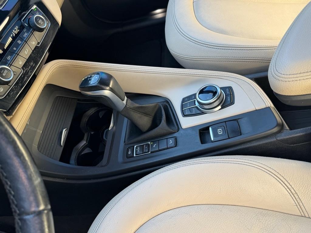 BMW X1 xDrive28i Sports Activity Vehicle Brazil 2017
