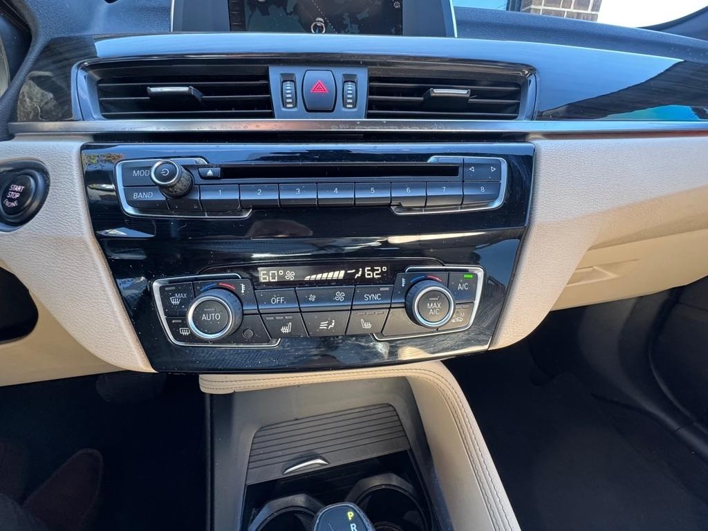 BMW X1 xDrive28i Sports Activity Vehicle Brazil 2017