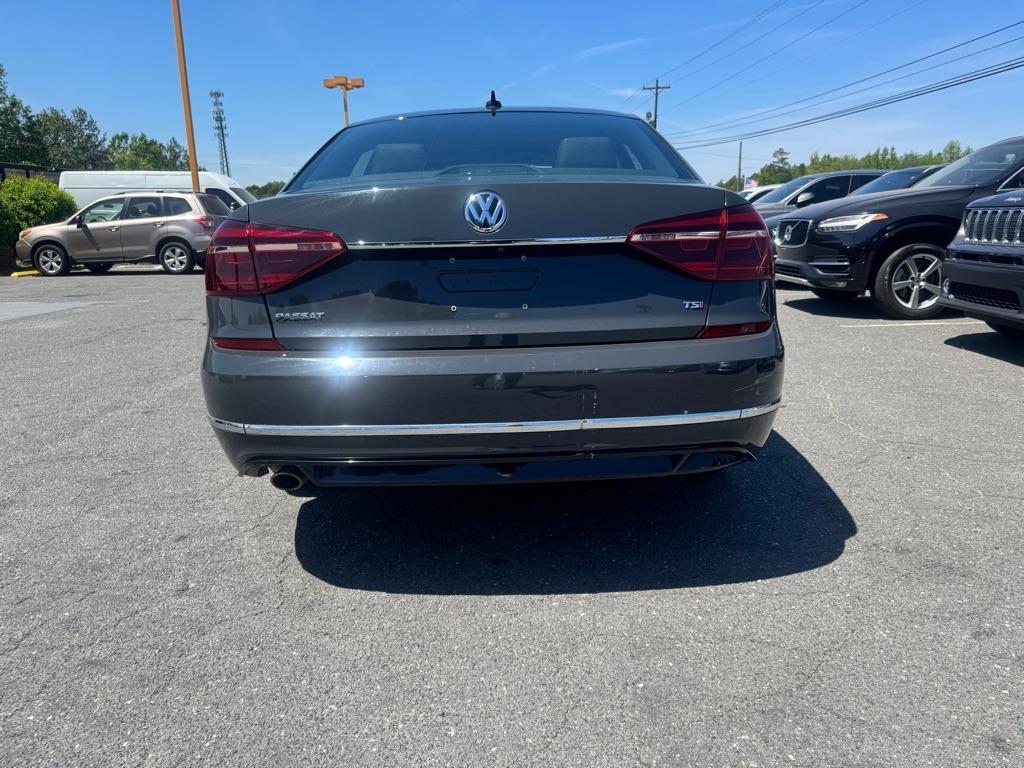 Volkswagen Passat R-Line 2017