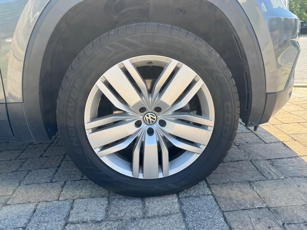 Volkswagen Atlas 3.6L V6 SE w/Technology 4MOTION 2019