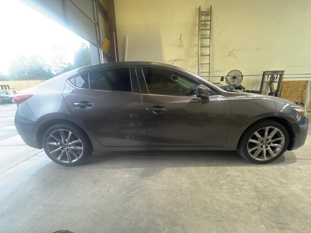 Mazda MAZDA3 s Touring AT 4-Door 2018