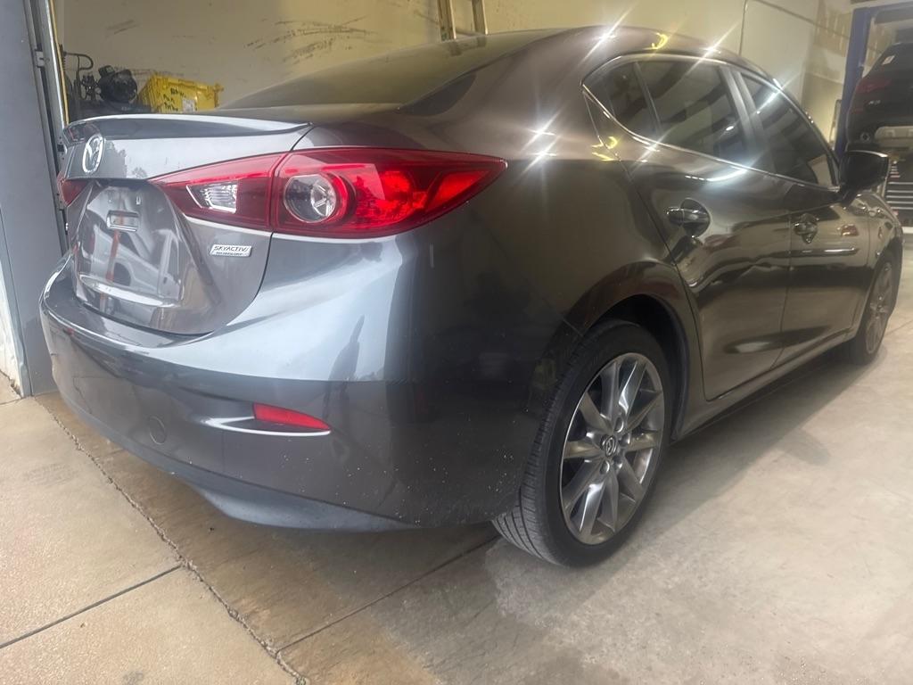 Mazda MAZDA3 s Touring AT 4-Door 2018