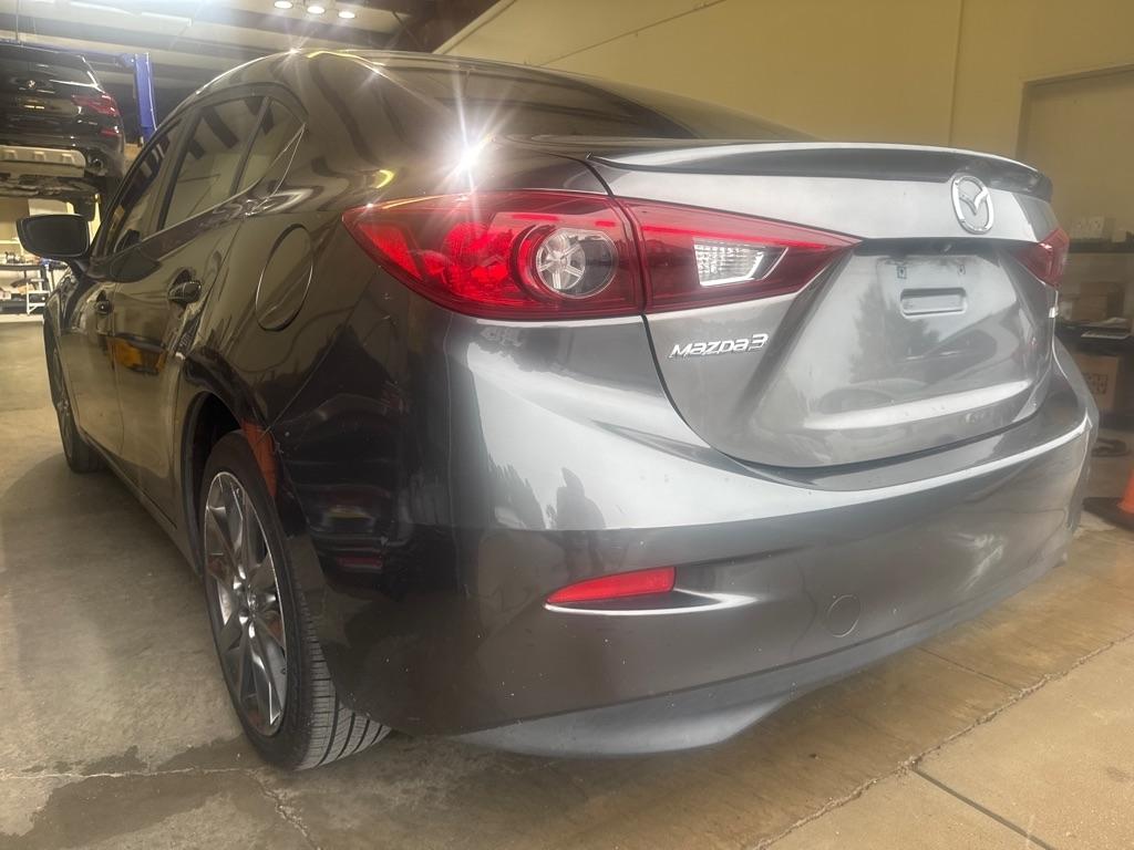 Mazda MAZDA3 s Touring AT 4-Door 2018
