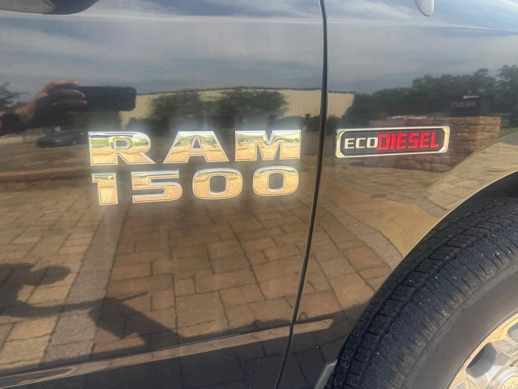 RAM 1500 Longhorn Crew Cab SWB 4WD 2016
