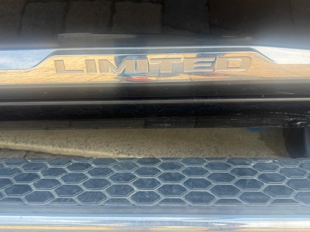 RAM 1500 Longhorn Crew Cab SWB 4WD 2016