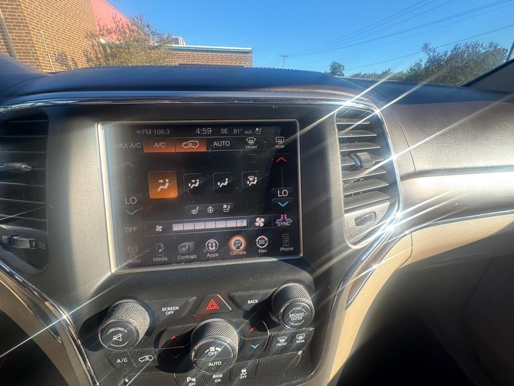 Jeep Grand Cherokee 4WD 4dr Overland 2015